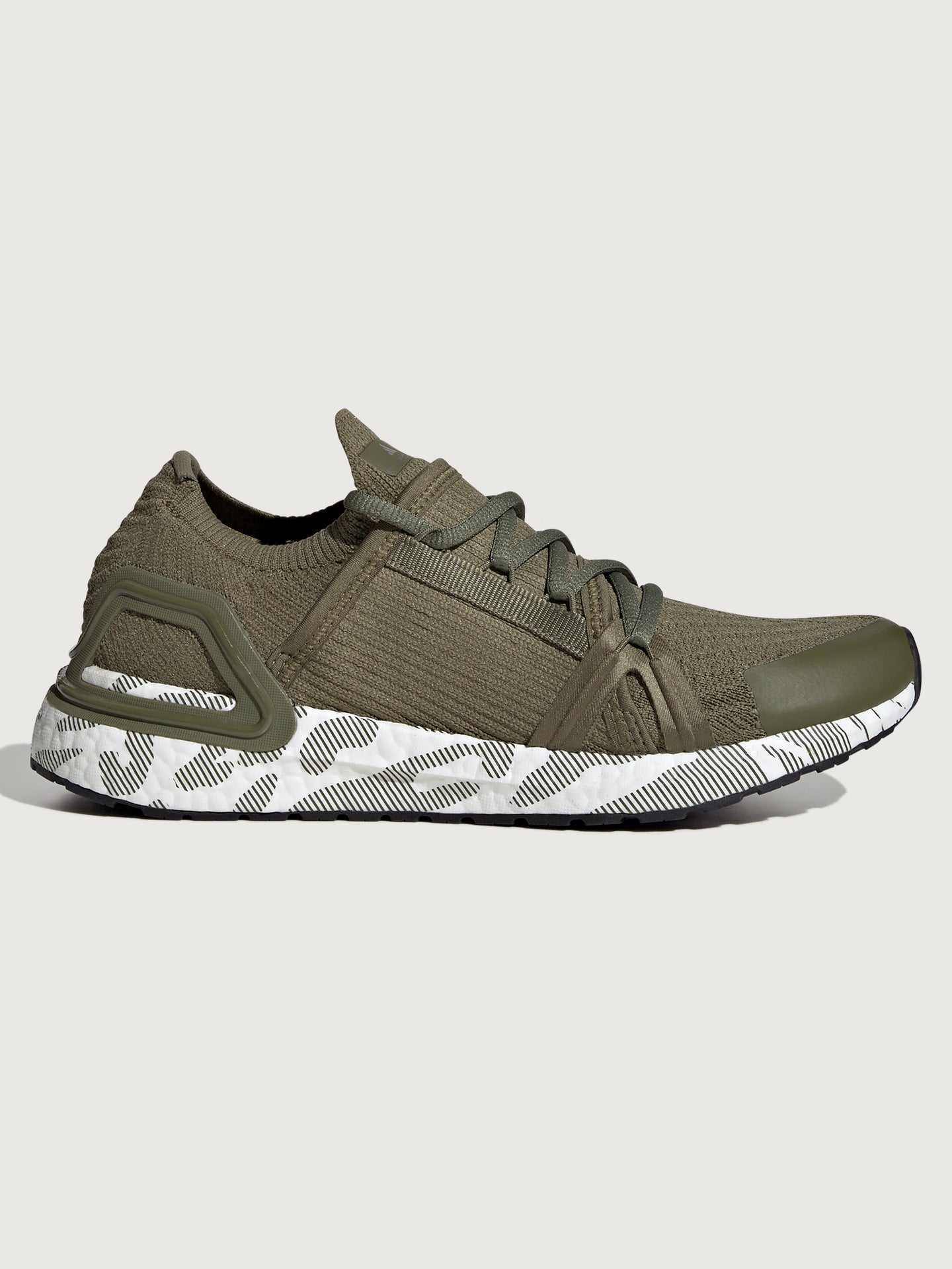 adidas by Stella McCartney Ultraboost DNA - Trace Khaki/Black/White Carbon38 adidas by Stella McCartney Ultraboost DNA - Trace Khaki/Black/White Carbon38