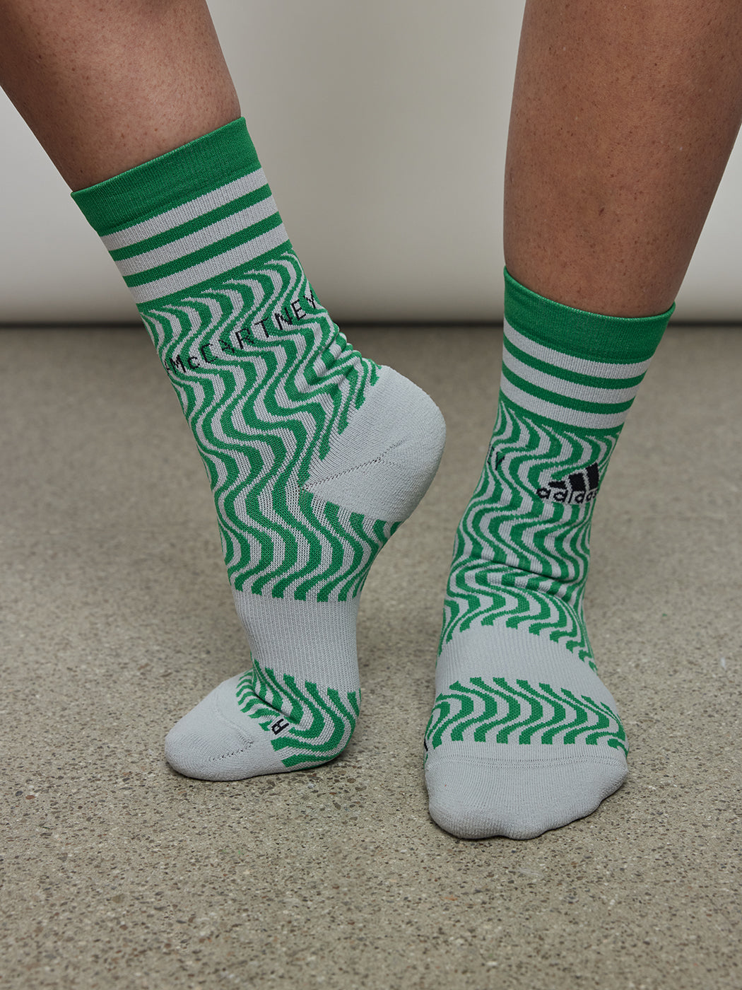 Adidas By Crew Socks Clear Onix/Green/Black – Carbon38