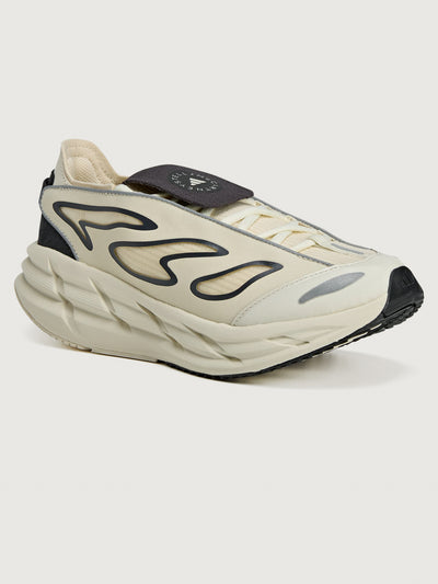 White and black sneaker with unique design on a white background