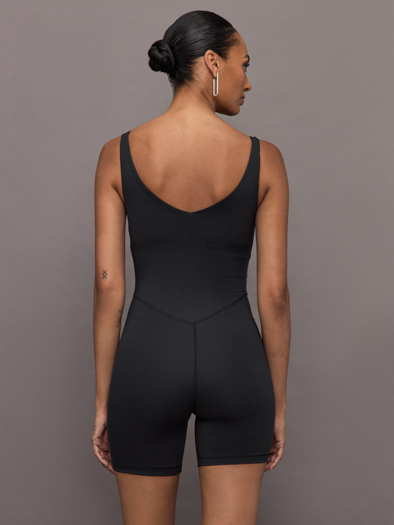 V-Neck Tempo Short Catsuit