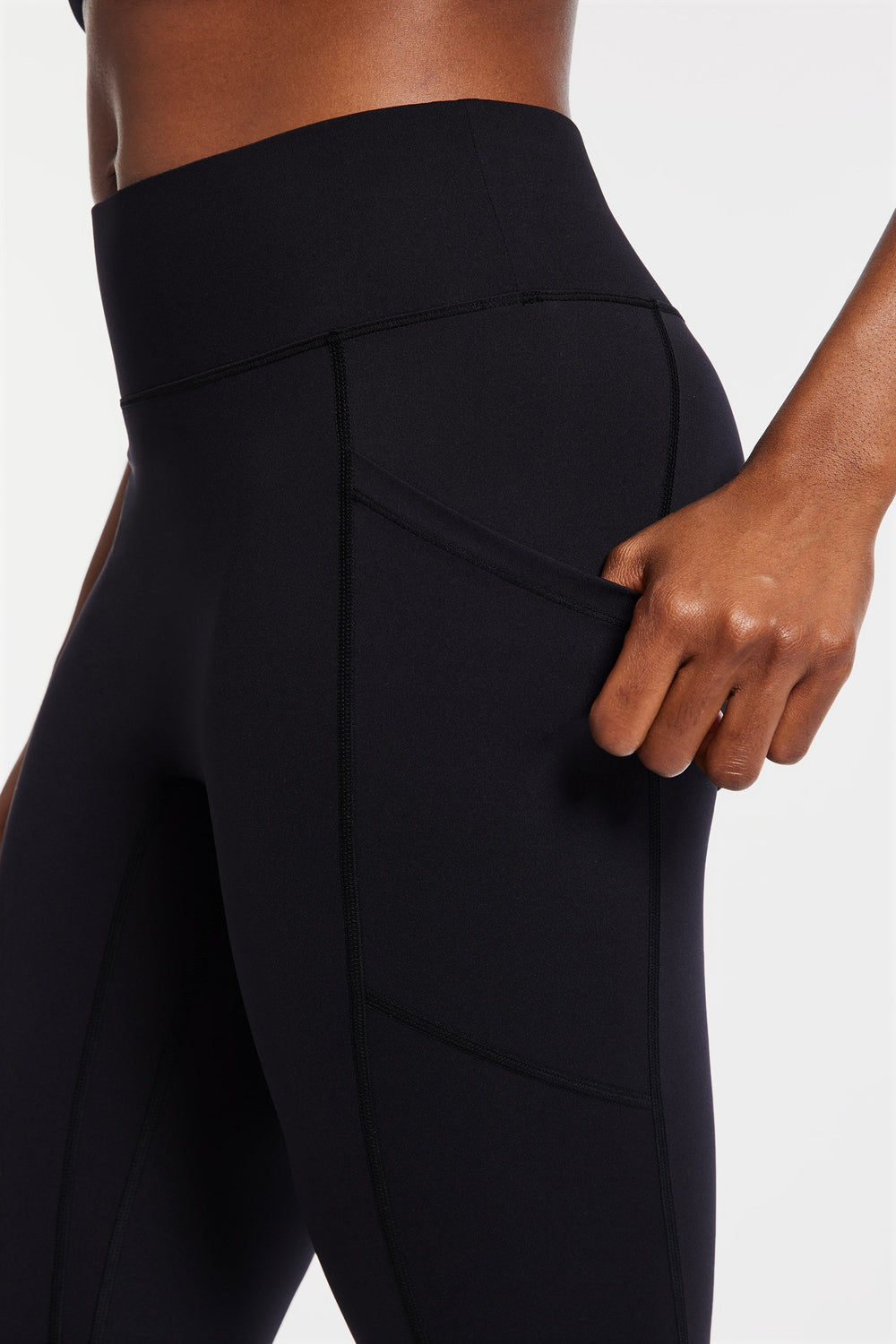 Center Stage Pocket Legging - Black