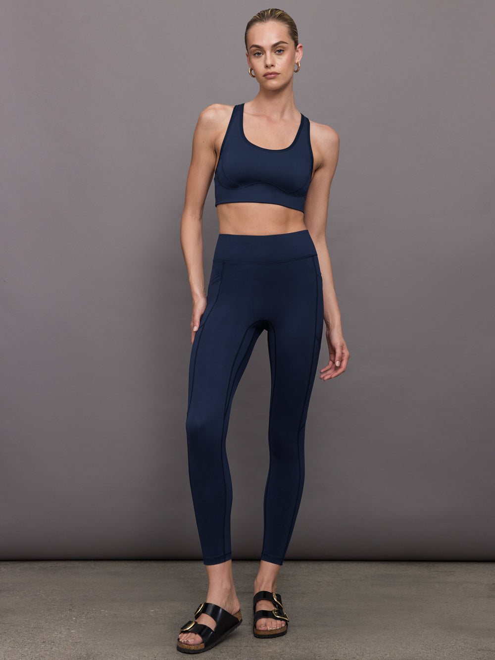 Center Stage Pocket Legging - Navy Blazer