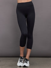 Center Stage Capri Legging