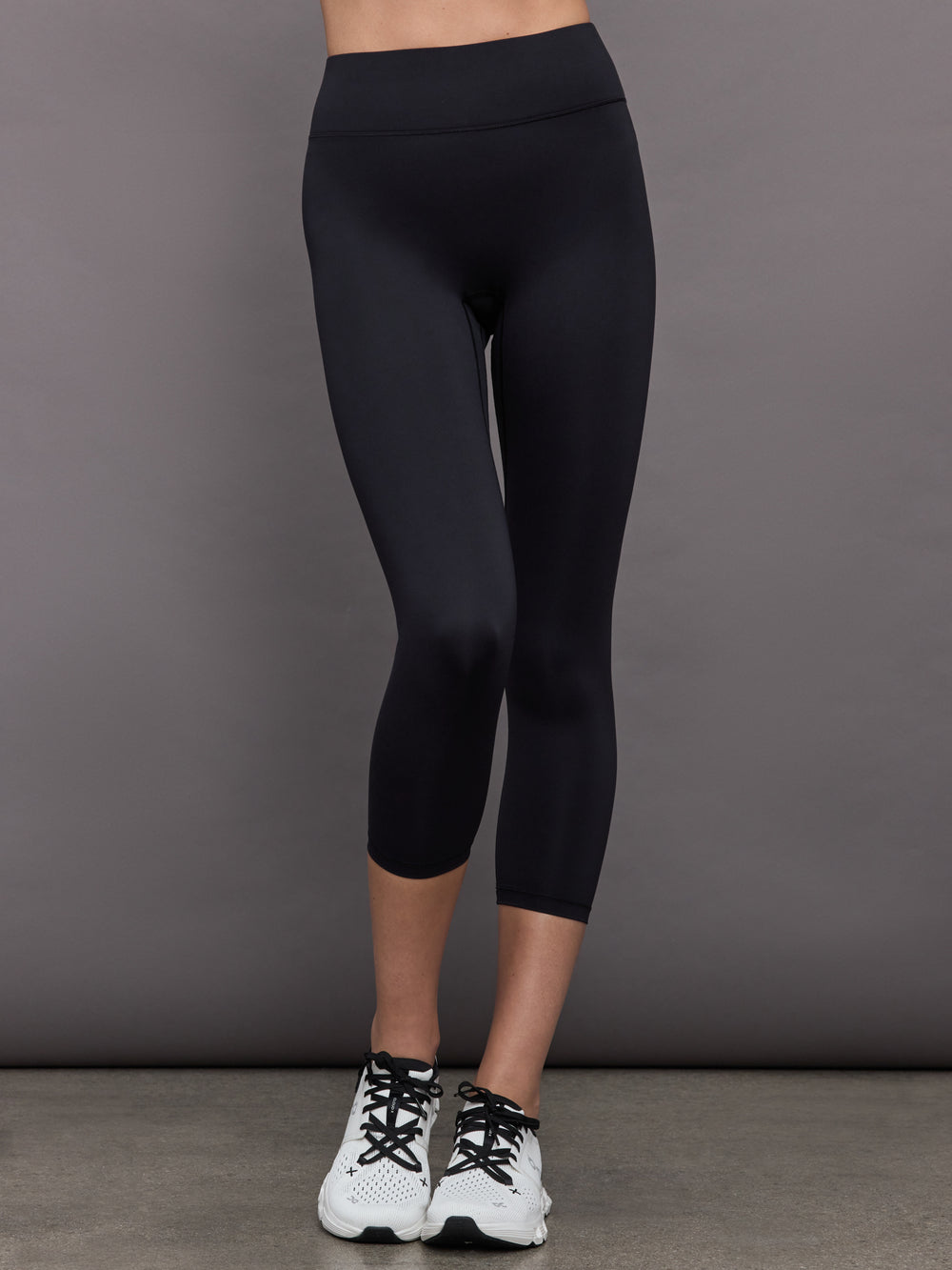 Center Stage Capri Legging - Black