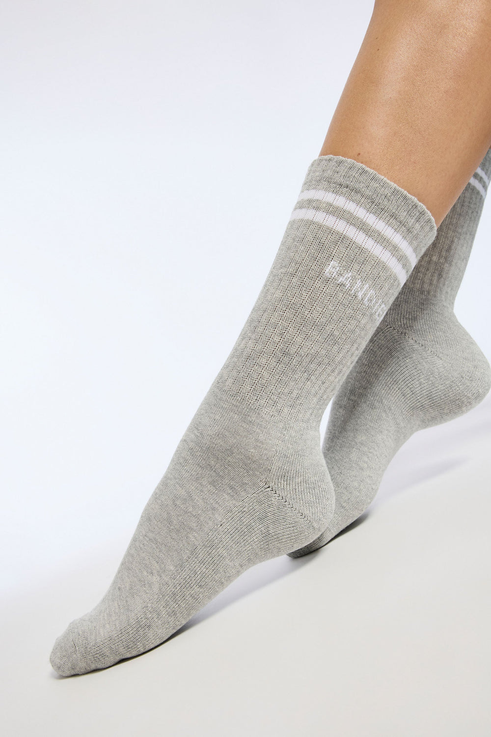 Bandier Logo Stripe Crew Sock - Grey/white