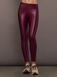 Regular Rise 7/8 Legging in Takara Shine - Fig