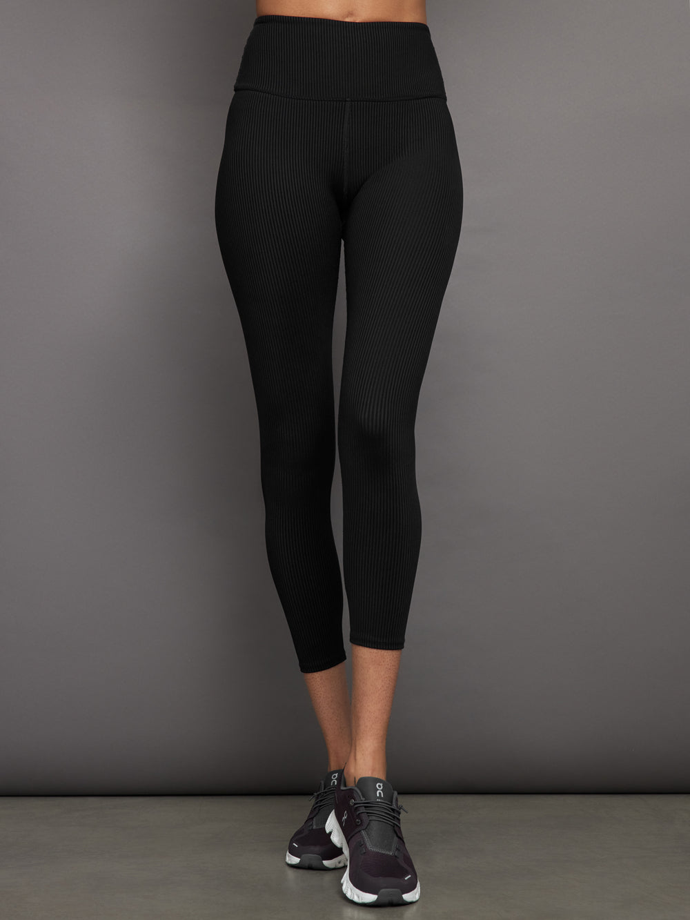 Carbon38, Pants & Jumpsuits, Carbon38 Black Ribbed Regular Rise 78 Legging  Size Small