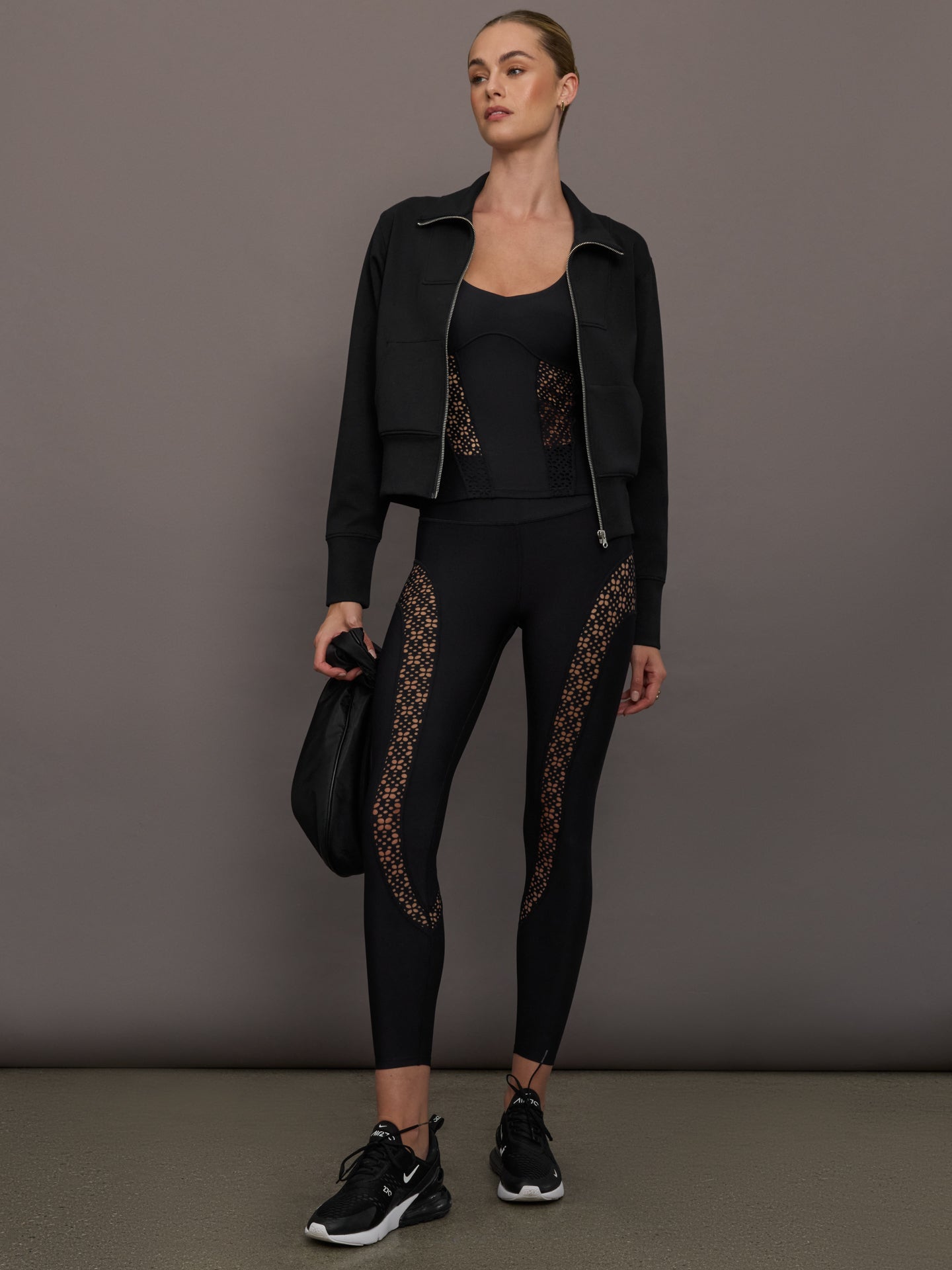 Laser Cut Legging in Diamond Compression - Black – Carbon38