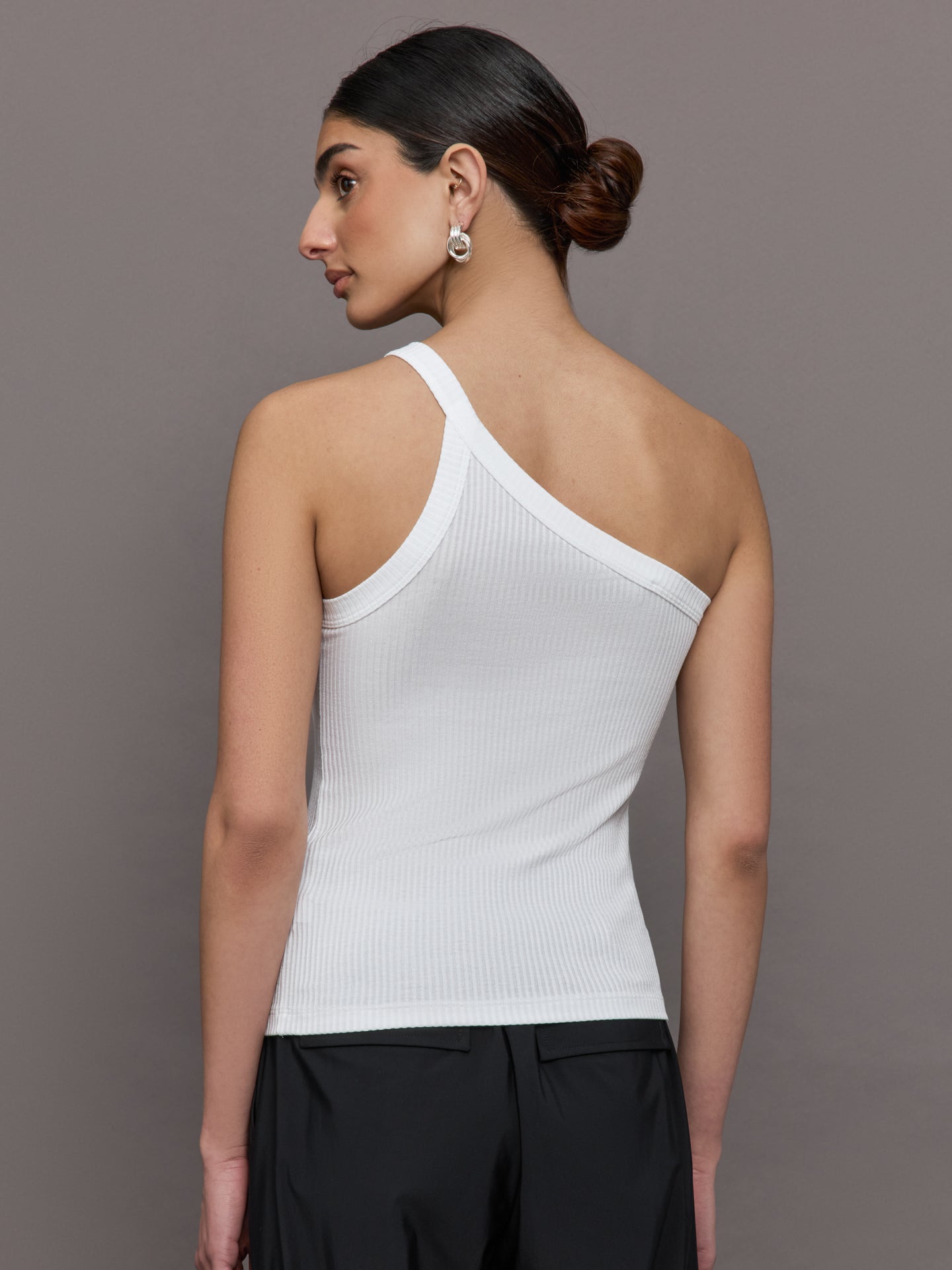 One Shoulder Tank in Ribbed Jersey - White – Carbon38