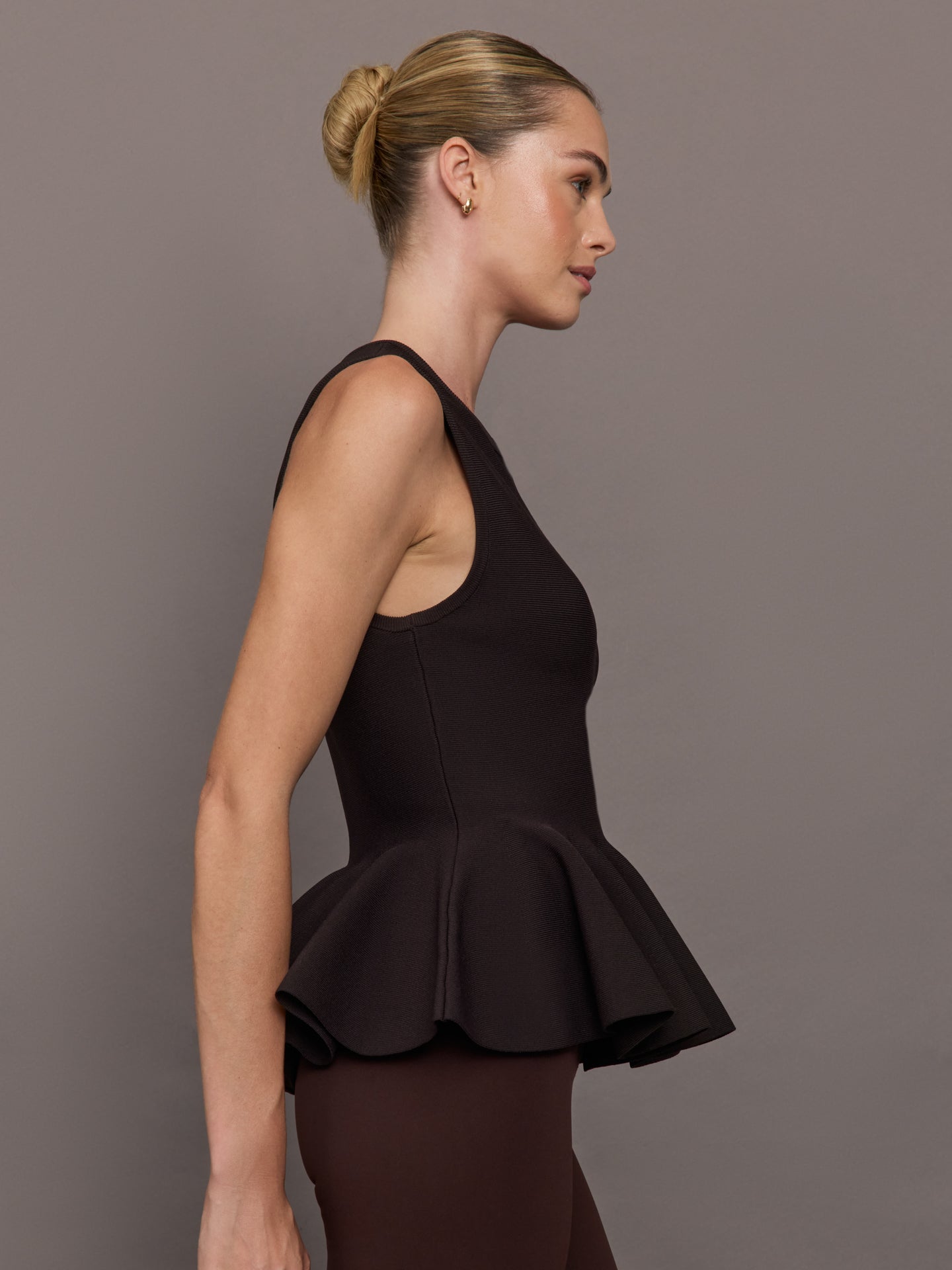 Peplum Sweater Tank - Chocolate Torte – Carbon38