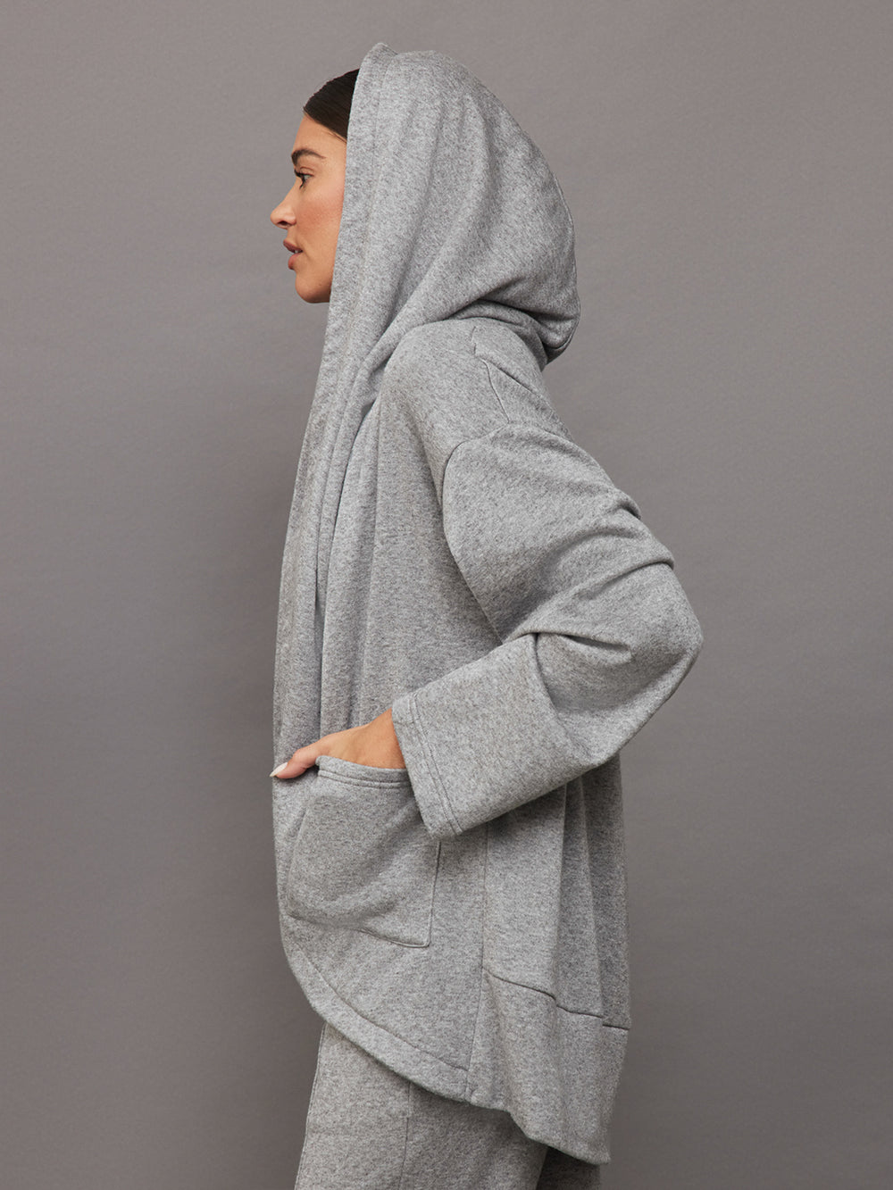 Beyond Yoga Cozy Fleece Convertible Cardigan in Charcoal Heather Grey