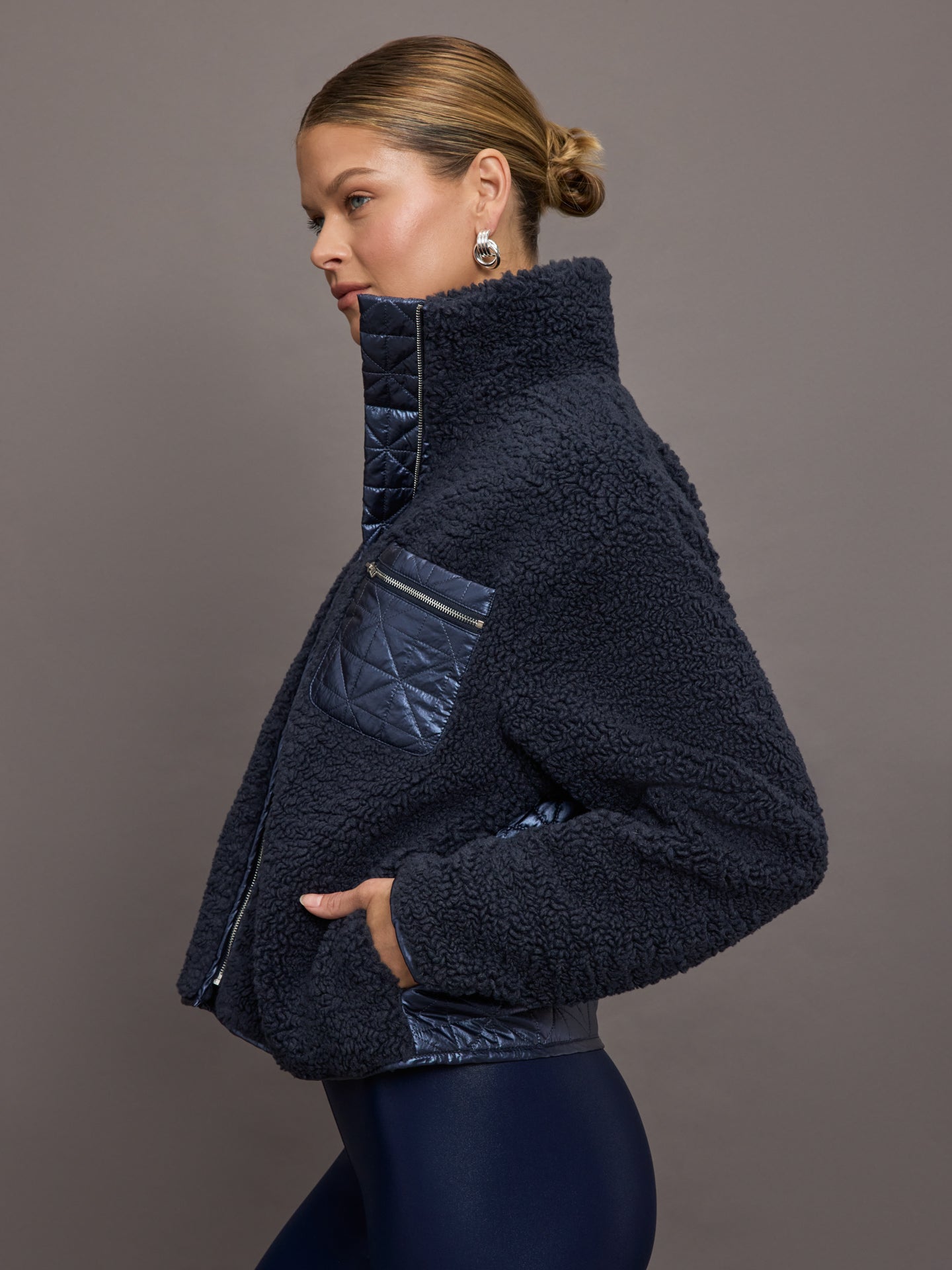 High Shine Sherpa Jacket - Navy – Carbon38