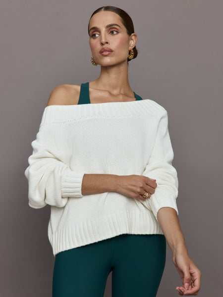 最終価格ANDWANG Off shoulder over knit White 最終価格ANDWANG Off shoulder over knit White - メルカリ