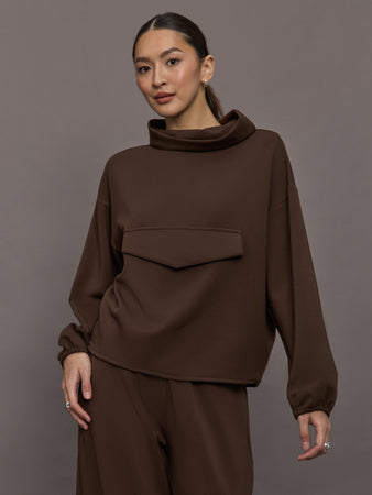 Pullover Sweatshirt in Scuba