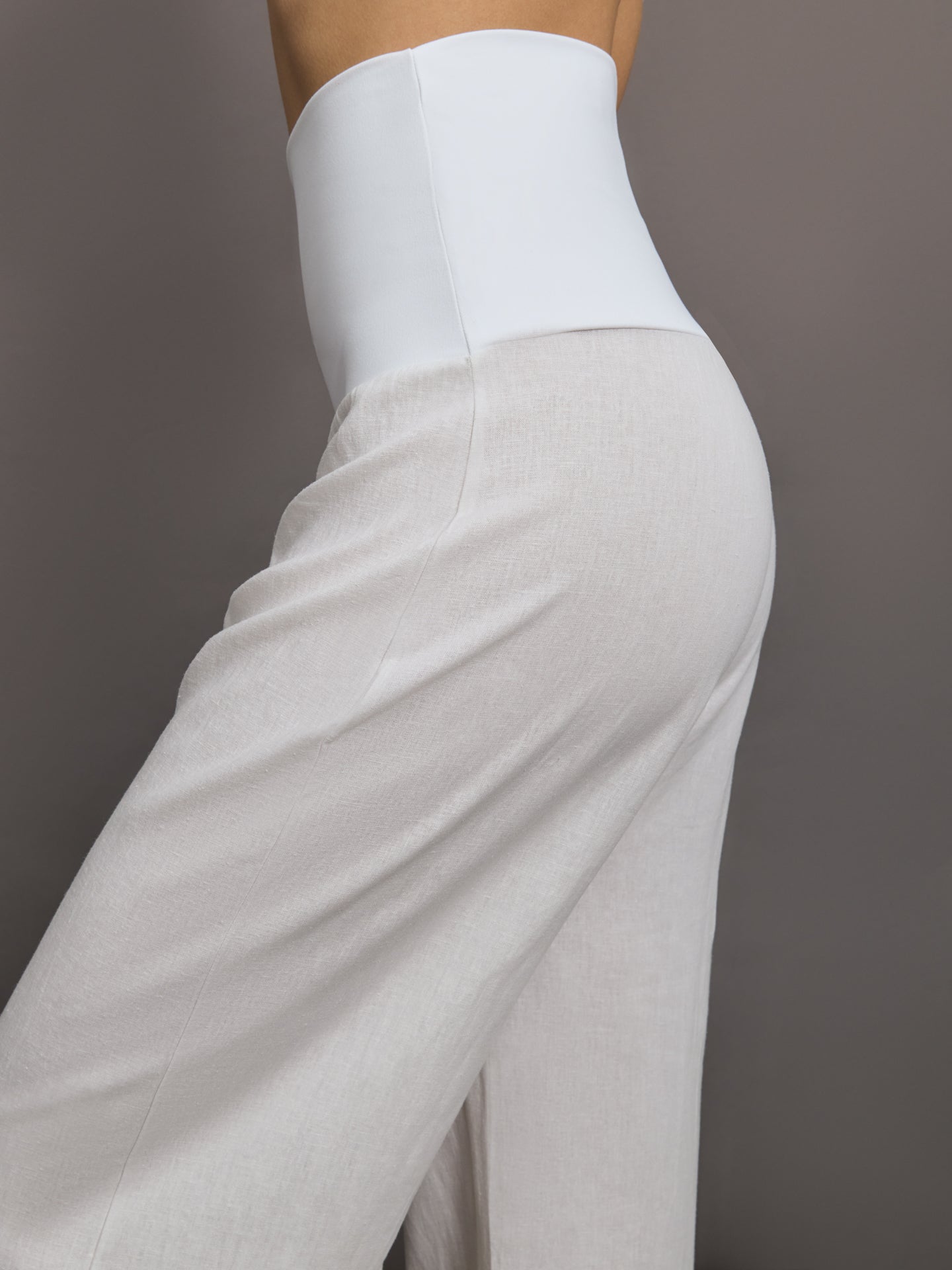 Fold Waist Linen & Melt Wide Leg Pant - White – Carbon38