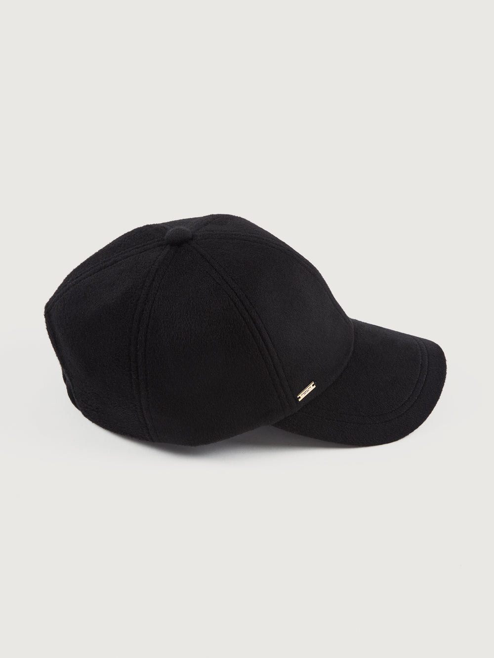 Black cashmere baseball cap.