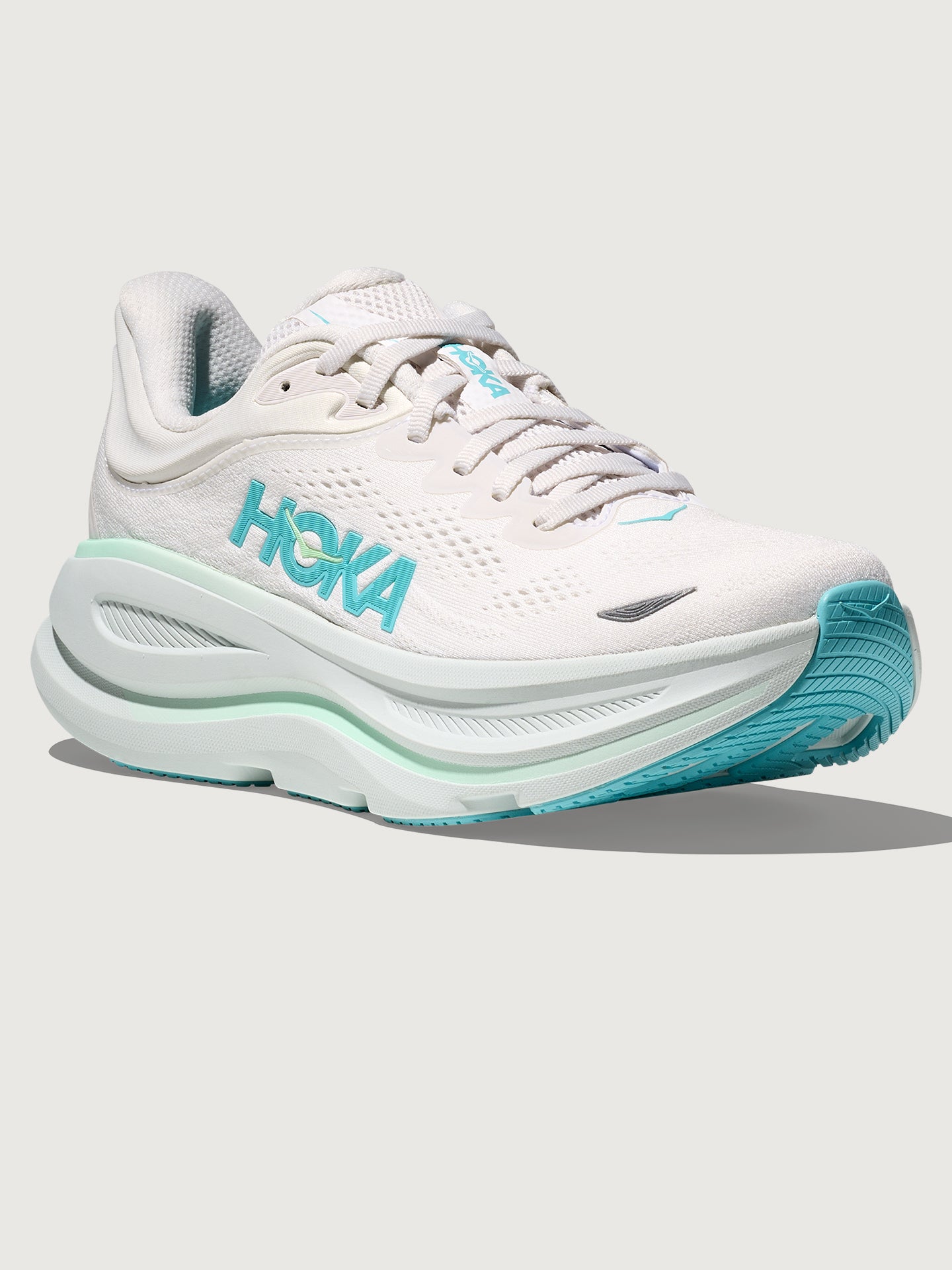 Bondi 9 - Frost/Cielo Blue – Carbon38