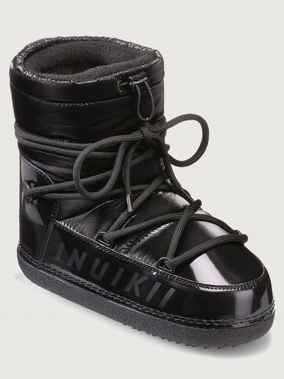 Black winter boot with brand logo on a light gray background