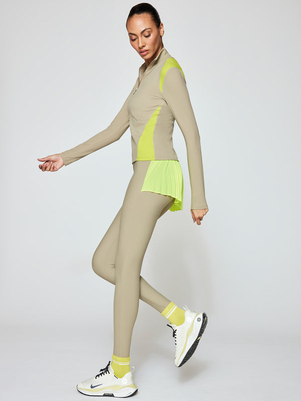 Carbon38  Performance Fashion Designed to Move with You
