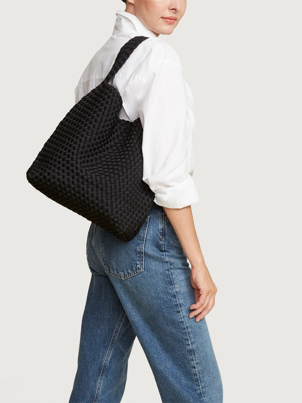 Nomad Medium Hobo - Onyx