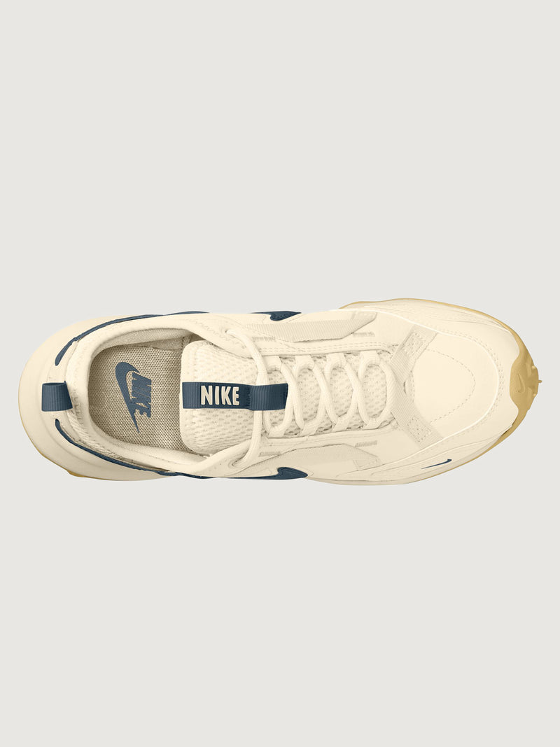 Nike TC 7900 - Pale Ivory/ Armory Navy - Gum Light Brown