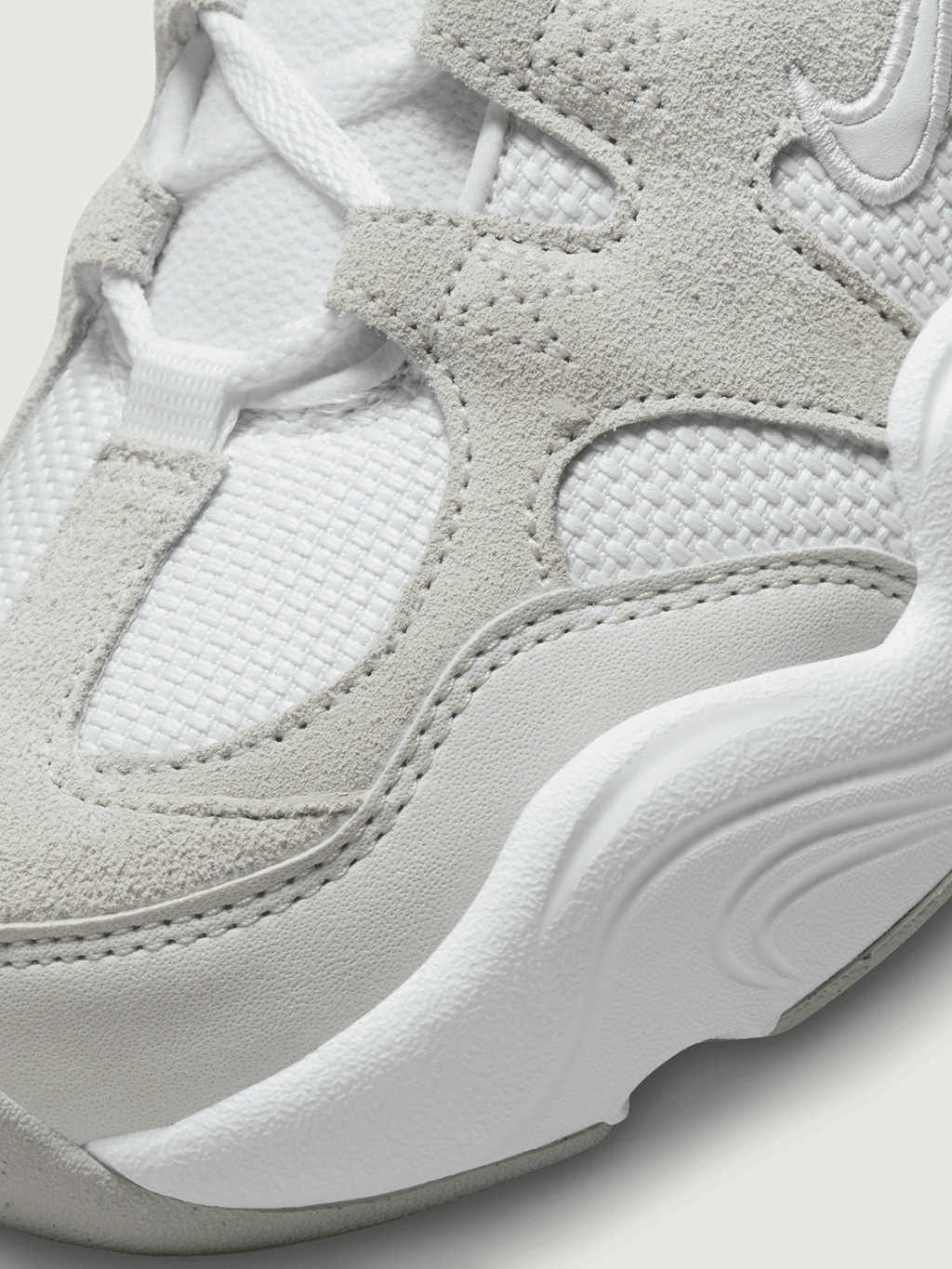 W NIKE TECH HERA - WHITE/WHITE-SUMMIT WHITE-PHOTON DUST – Carbon38