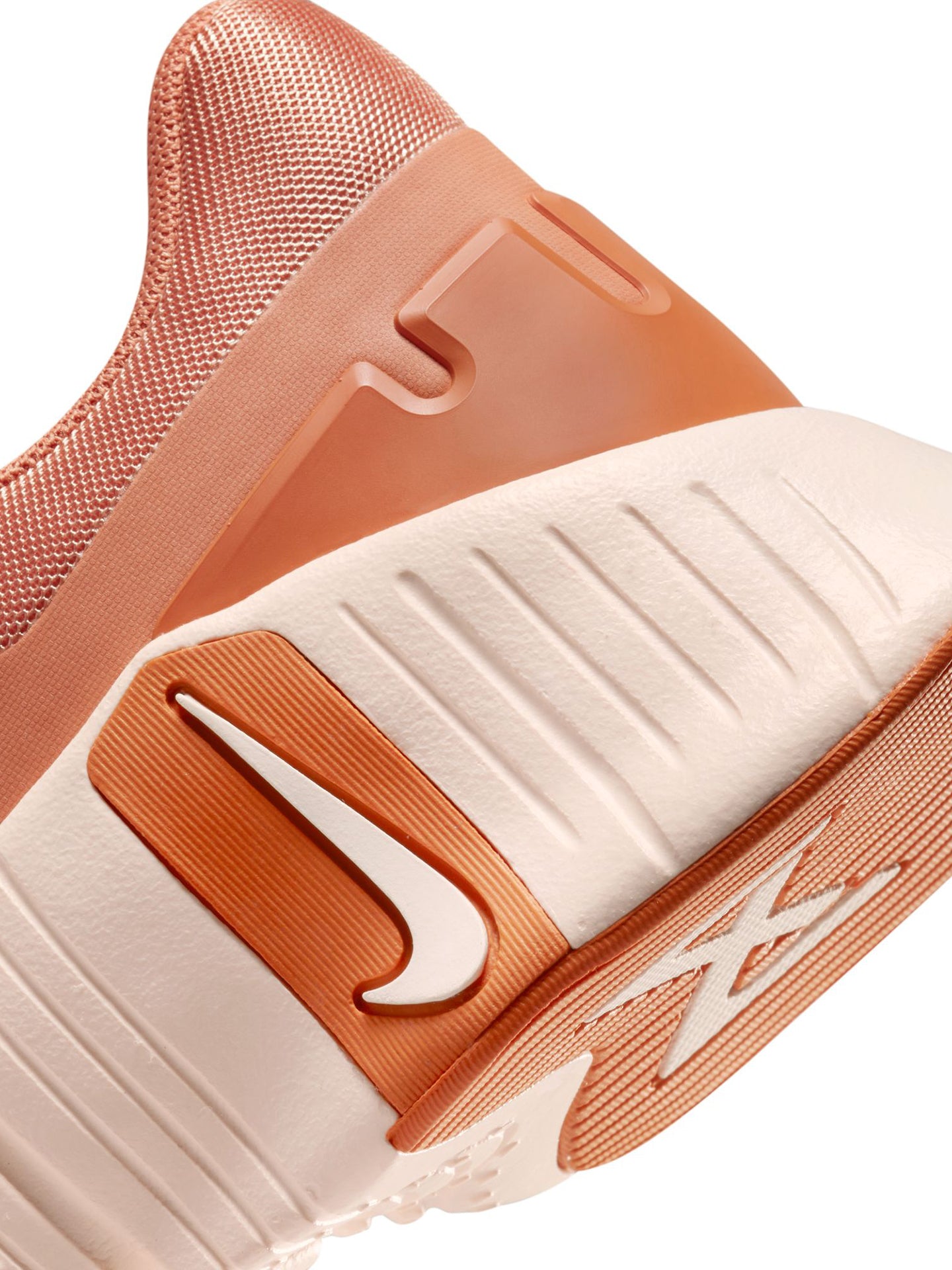 Nike Performance METCON 9 - Zapatillas de entrenamiento - campfire  orange/amber brown-mica green-med ash-guava ice/naranja 