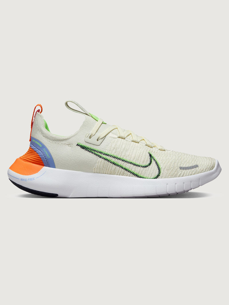 Nike Infinity Run 4 Prm - light bone/ volt-barely