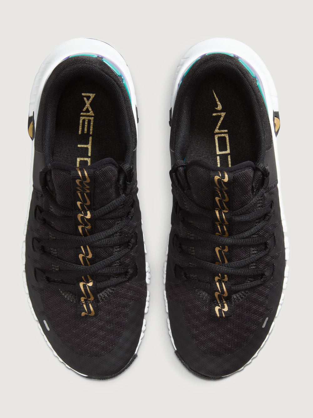 Nike Free Metcon PRM Black/Metallic Gold-White-Fireberry