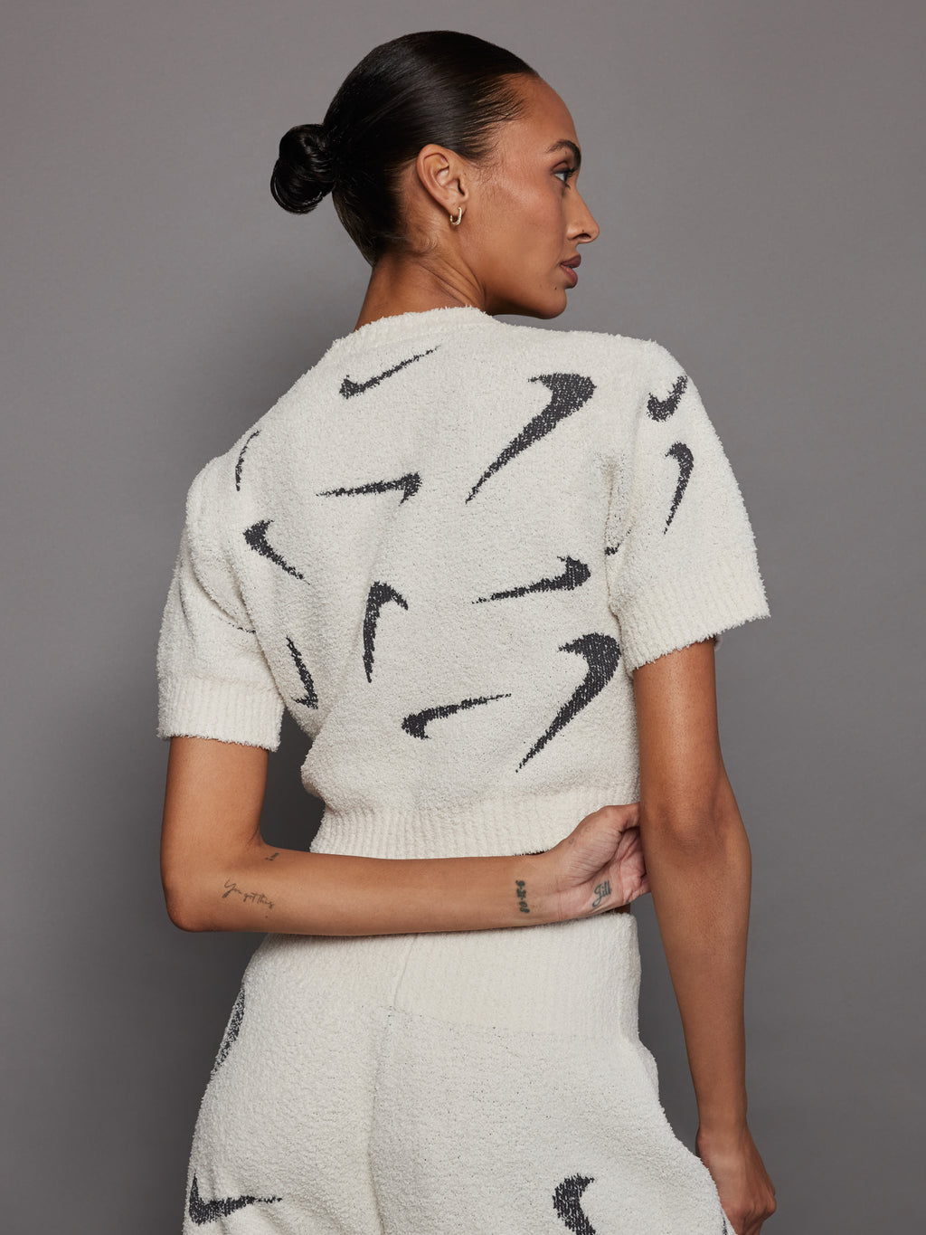 nike bonsai tree sweater Nike Sportswear Phoenix Cozy Boucle Top