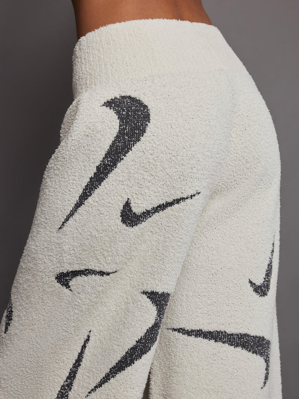 Nike Sportswear Phoenix Cozy BouclÃ© High-Waisted Wide-Leg Knit