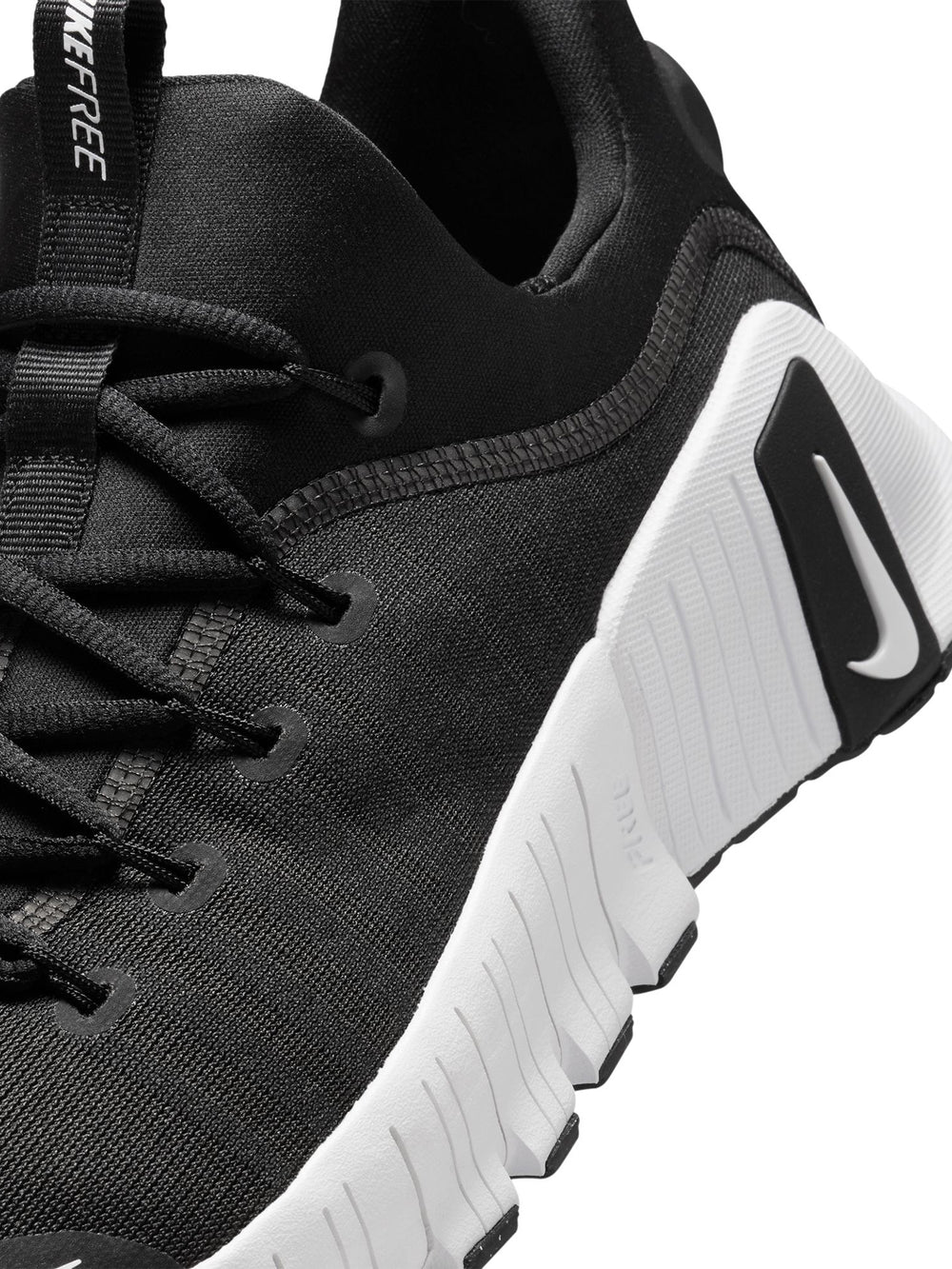 W Nike Free Metcon 6 - Black/White