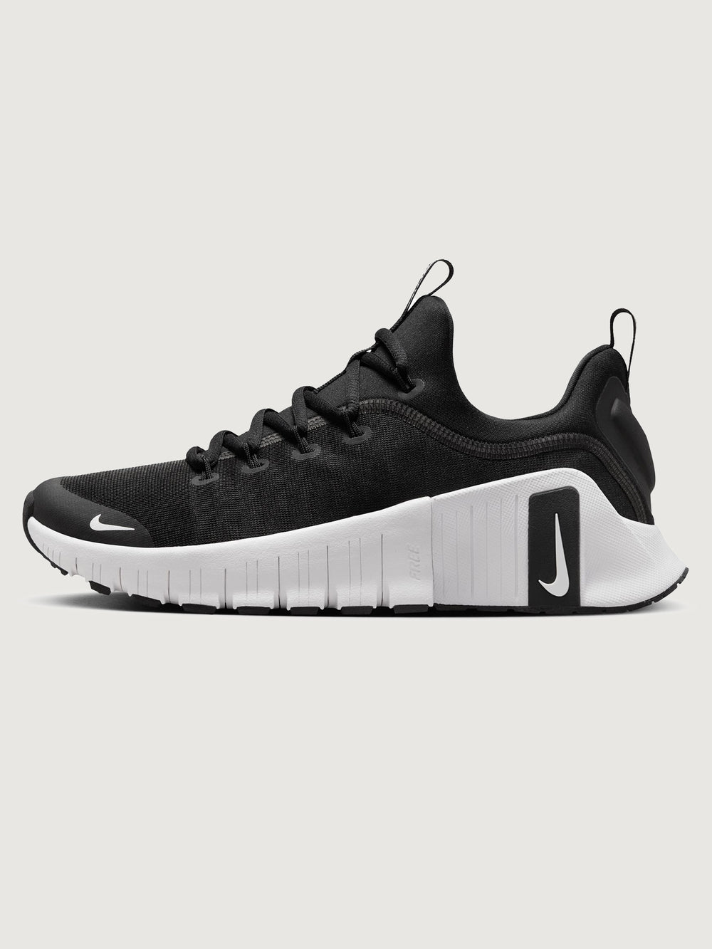 W Nike Free Metcon 6 - Black/White