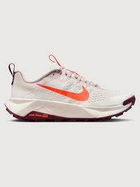 Nike Wildhorse 10 - Sail/Hyper Crimson-Silt Red