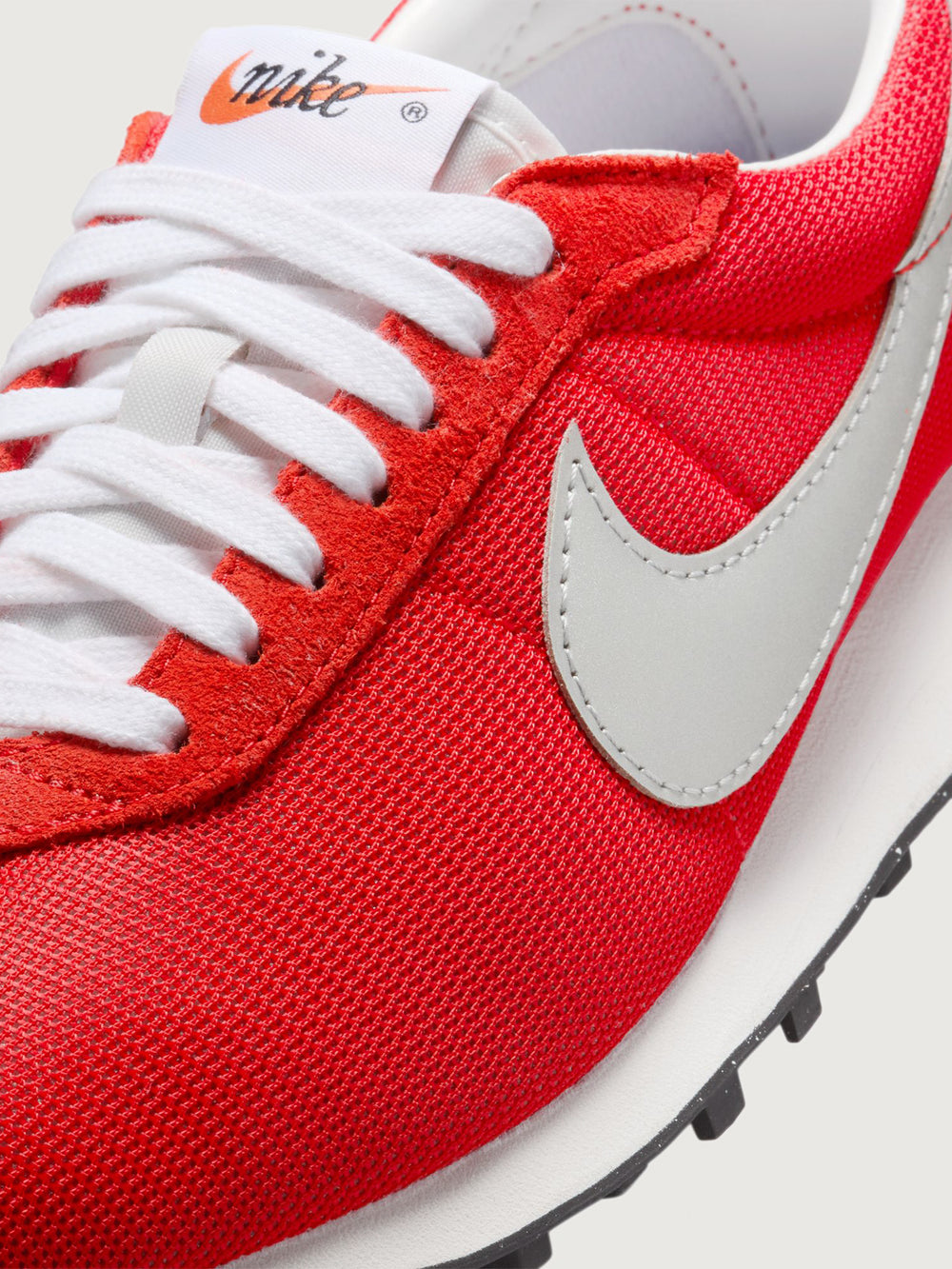 LD-1000 - University Red/Metallic Silver/Sail
