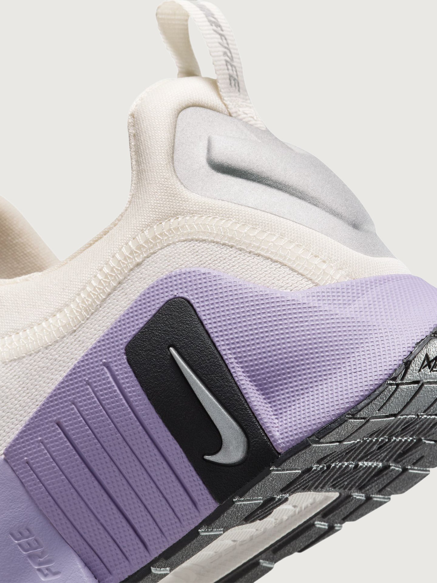 Nike Free Metcon 6 - Phantom/Metallic Silver-Black-Hydrangeas