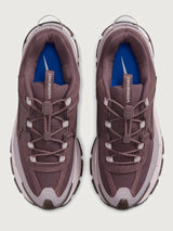 Nike Zoom Vomero Roam in Tattoo and Particle Rose, top view of both shoes.