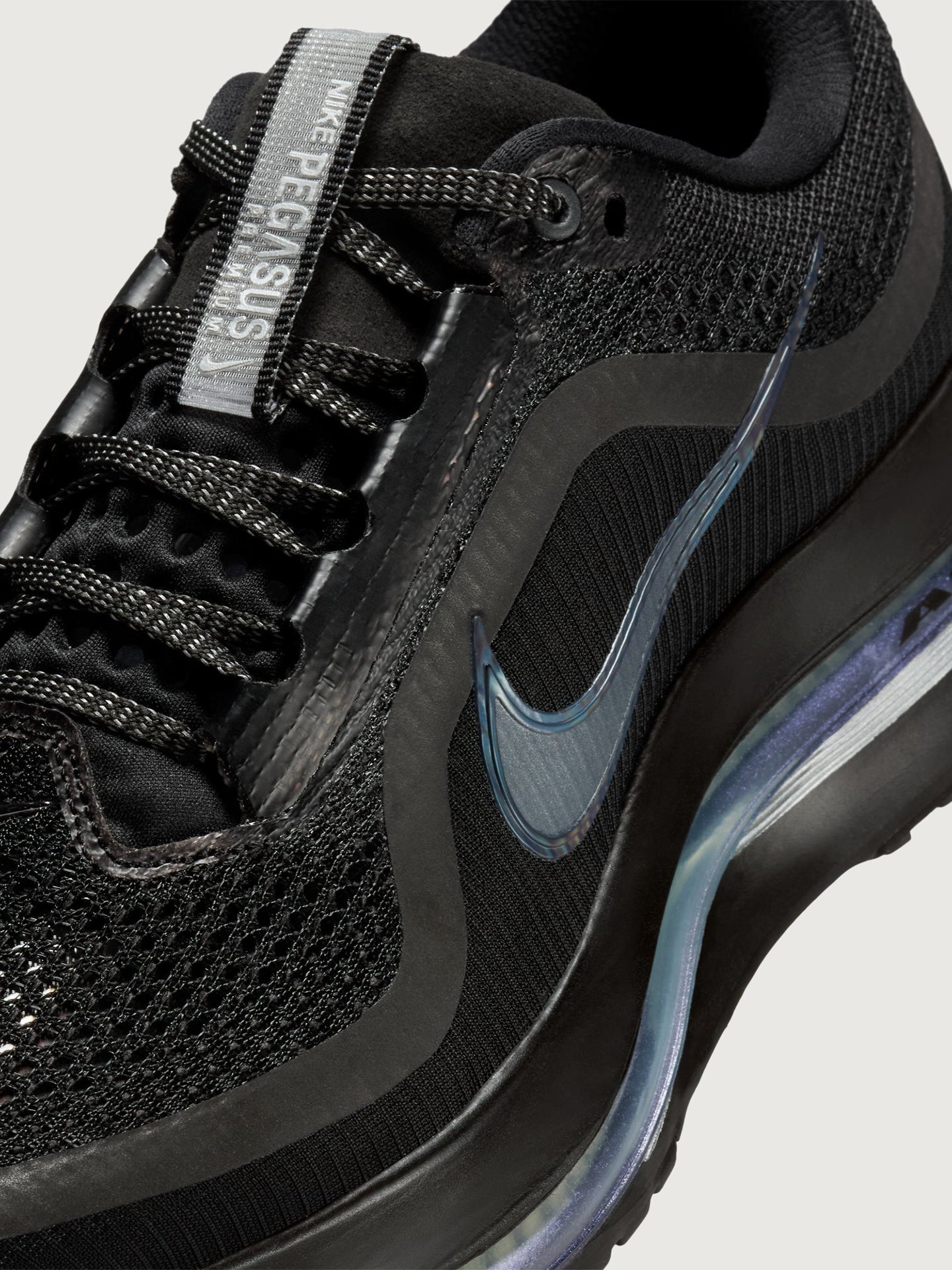 W NIKE PEGASUS PREMIUM - Black/Black-Metallic Silver – Carbon38