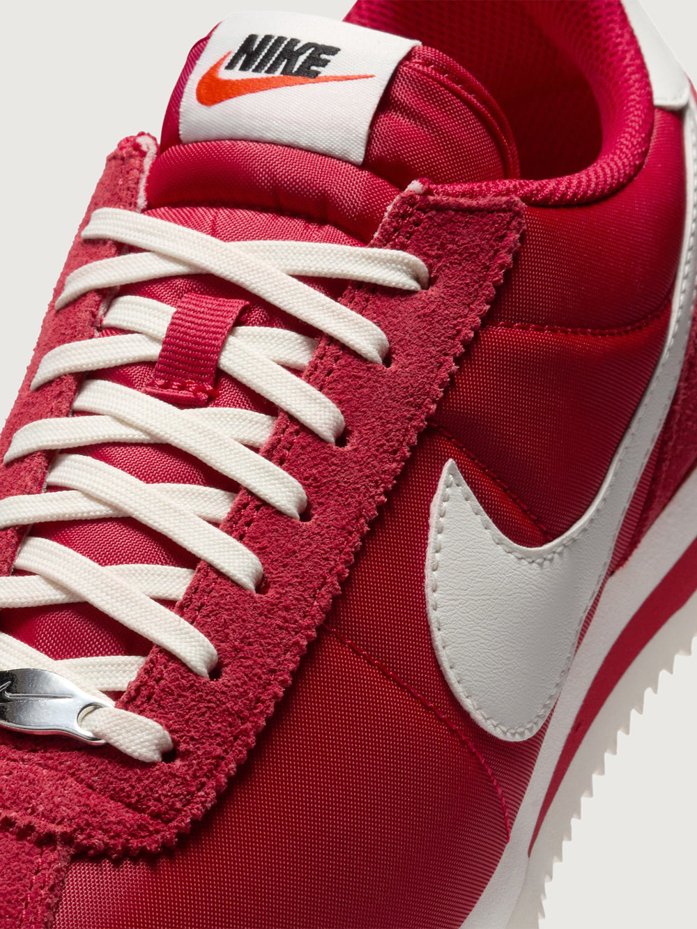 W Nike Cortez - Gym Red/Sail