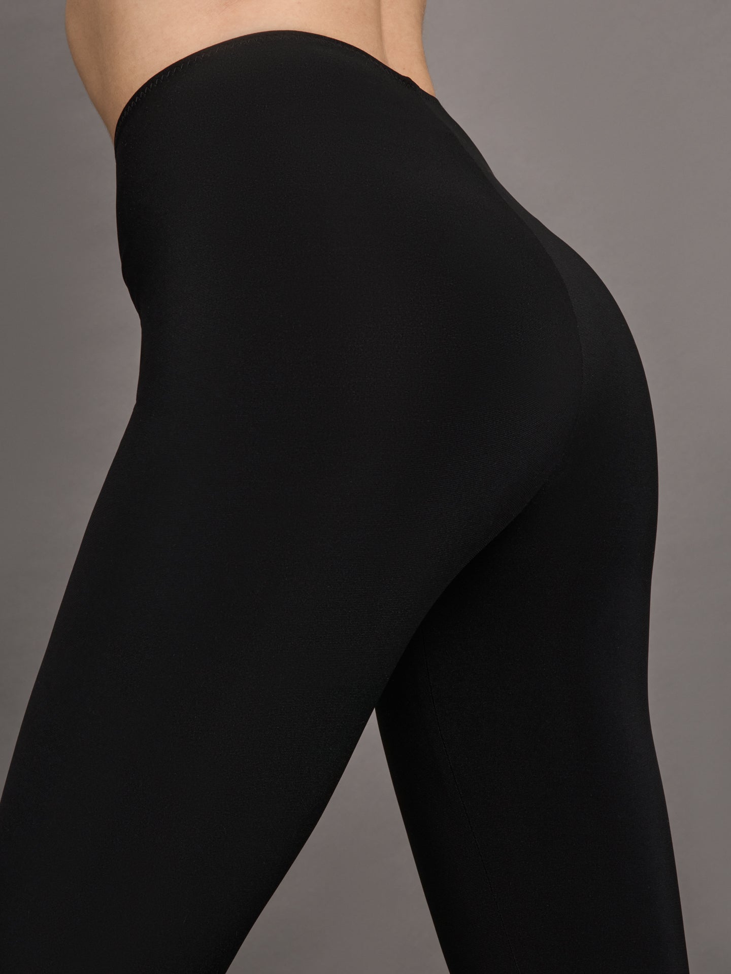 Capri Legging W/O Waistband - Black – Carbon38