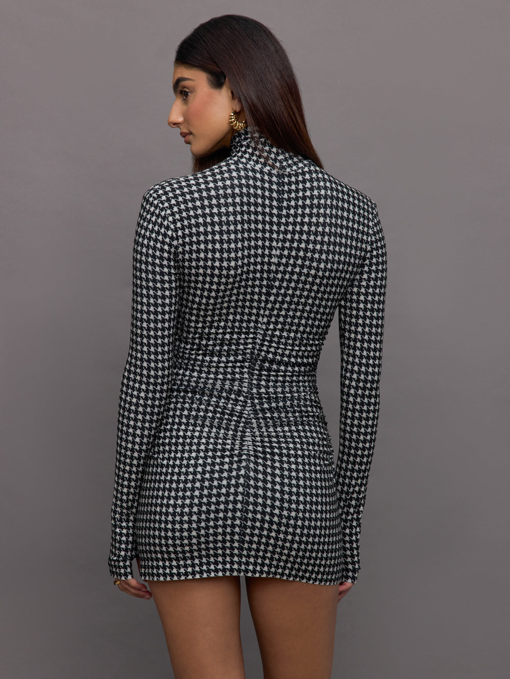 Long Sleeve Turtleneck Pickleball Dress - Large Houndstooth Carbon38 Long Sleeve Turtleneck Pickleball Dress - Large Houndstooth Carbon38