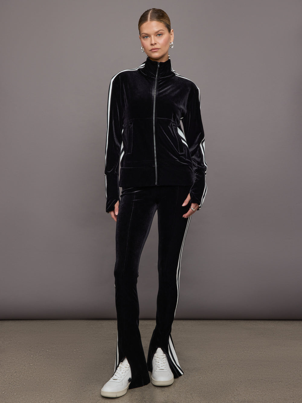 Side Stripe Spat Legging - Black/Offset Stripe