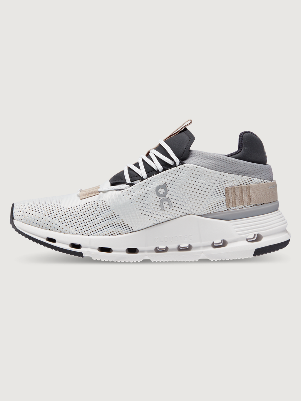Cloudnova - WHITE | SAND – Carbon38
