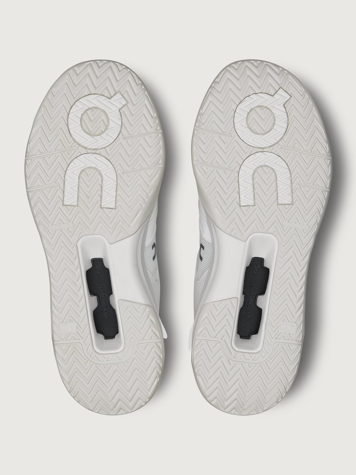 The Roger Clubhouse Pro - White | Ice – Carbon38