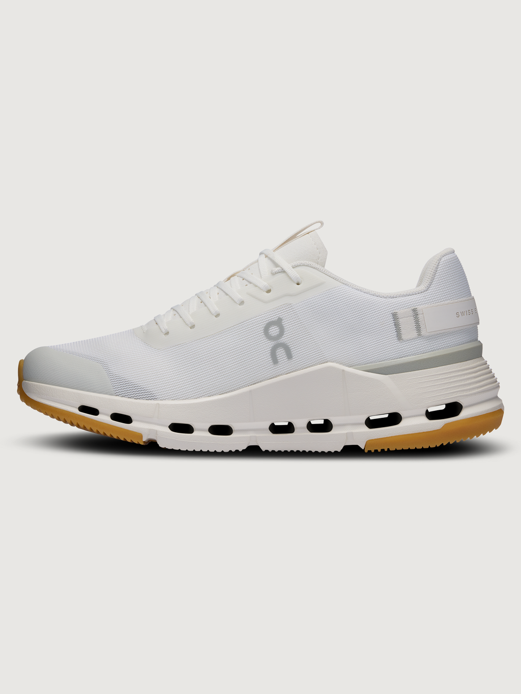 Cloudnova Form 2 - White | Ivory – Carbon38
