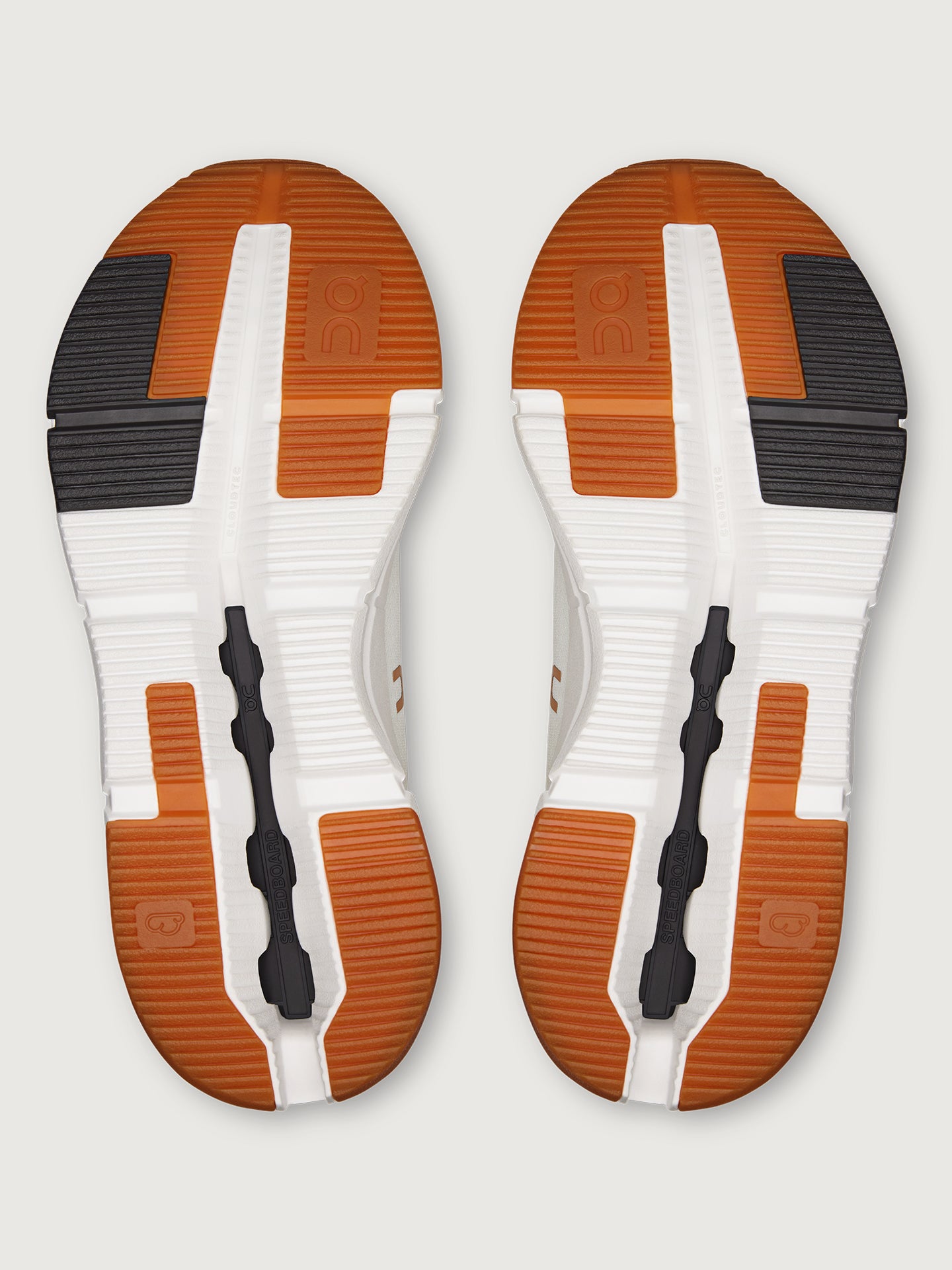Cloudnova 2 - Ivory | Sphinx – Carbon38