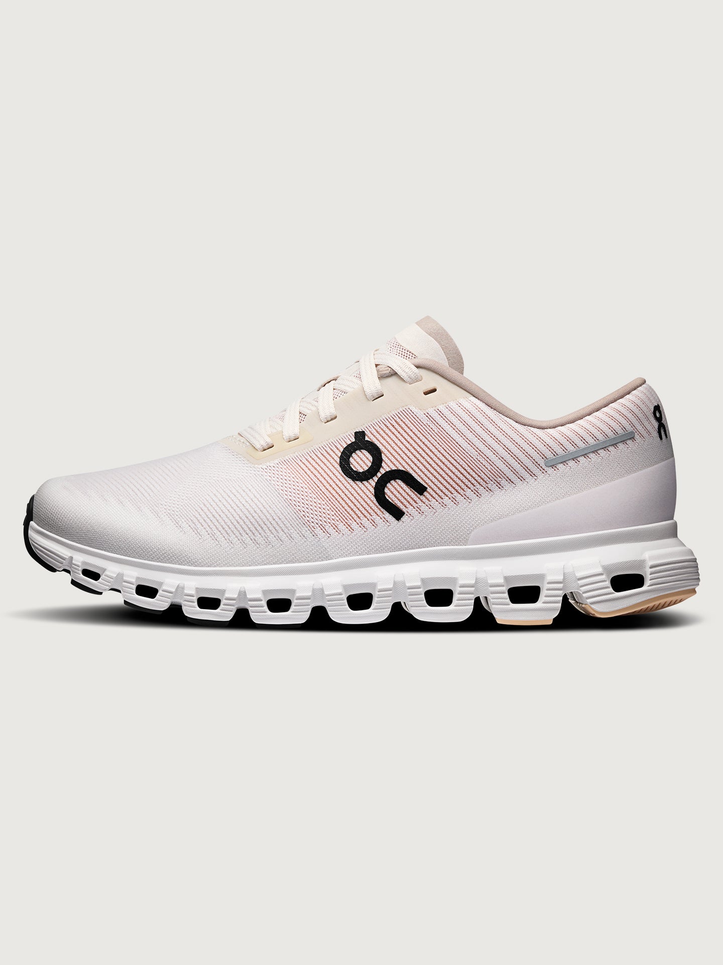 Cloud 6 Push - Pearl | Sandstone – Carbon38