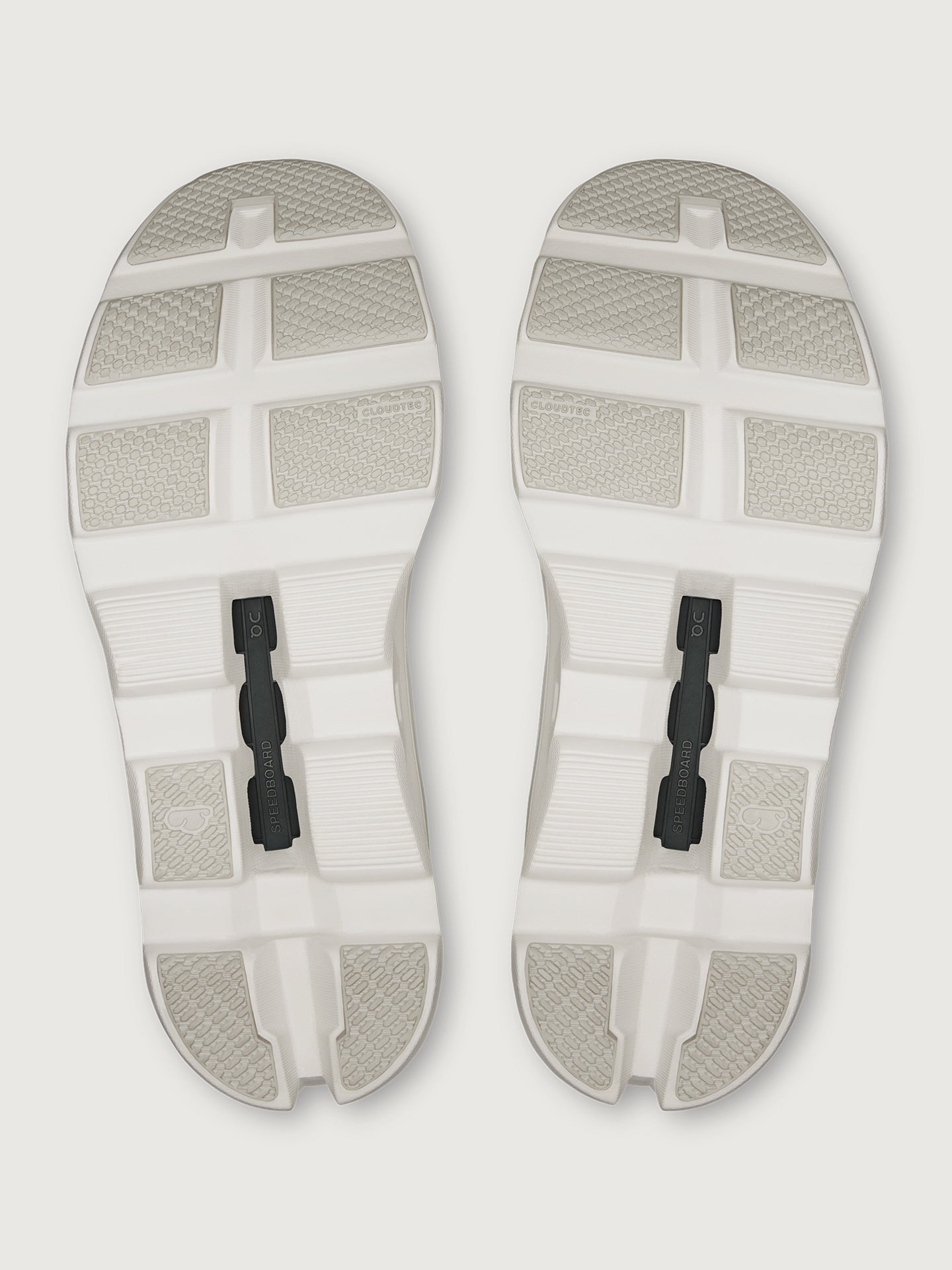 Cloudmonster Void - White | White – Carbon38