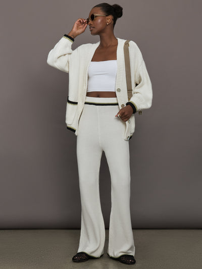 Model is wearing the Soraya Knit Full-Length Pant Sea Salt, full body outfit view.