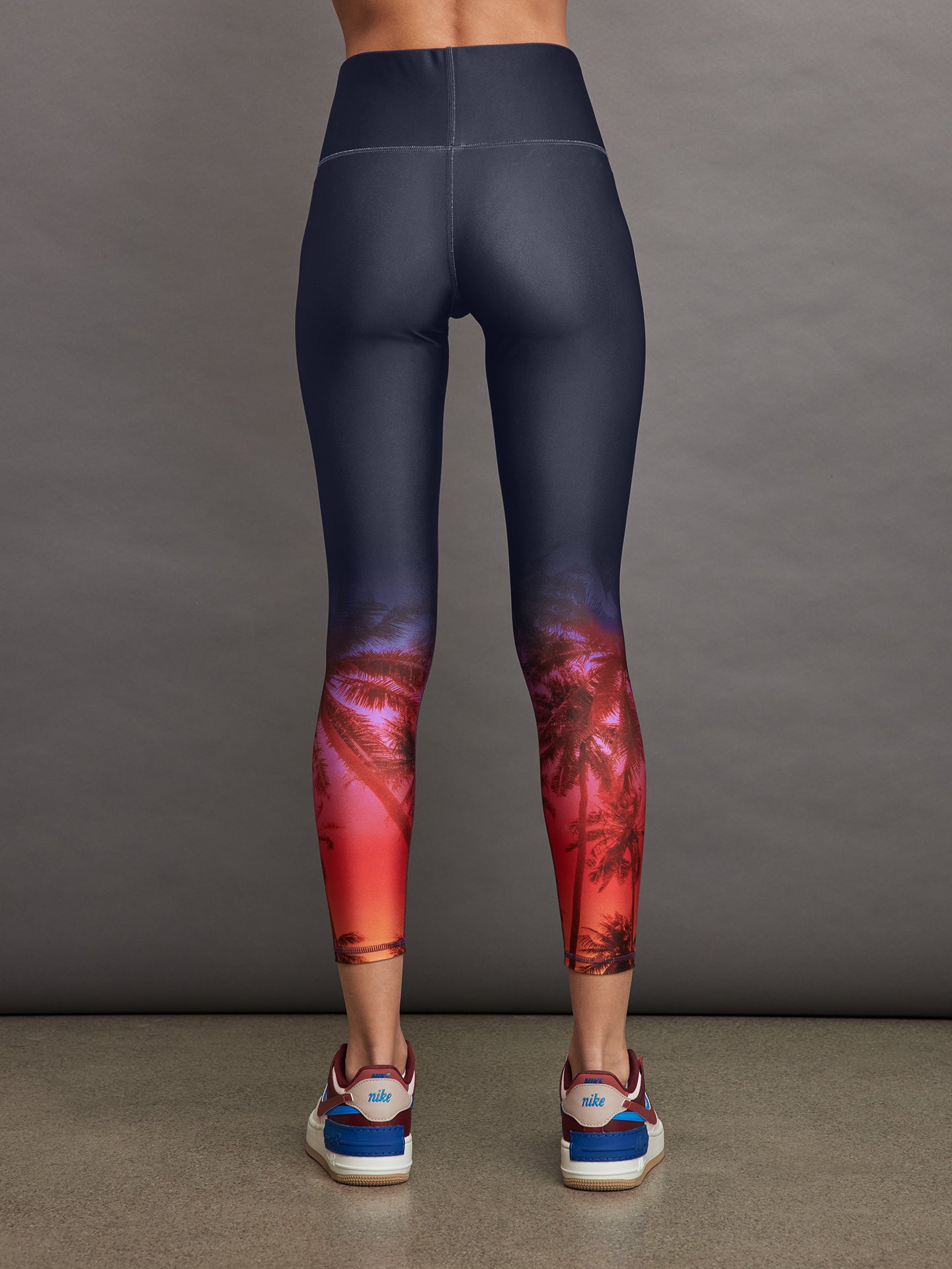 Nike Sportswear Women's Essential High-Waisted Print Leggings Black /  Metallic Red Bronze | Bramalea City Centre